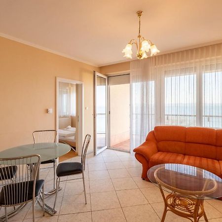 Apartament Kek Hullam Apartman By Bltn Siófok Zewnętrze zdjęcie