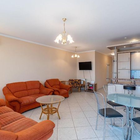 Apartament Kek Hullam Apartman By Bltn Siófok Zewnętrze zdjęcie