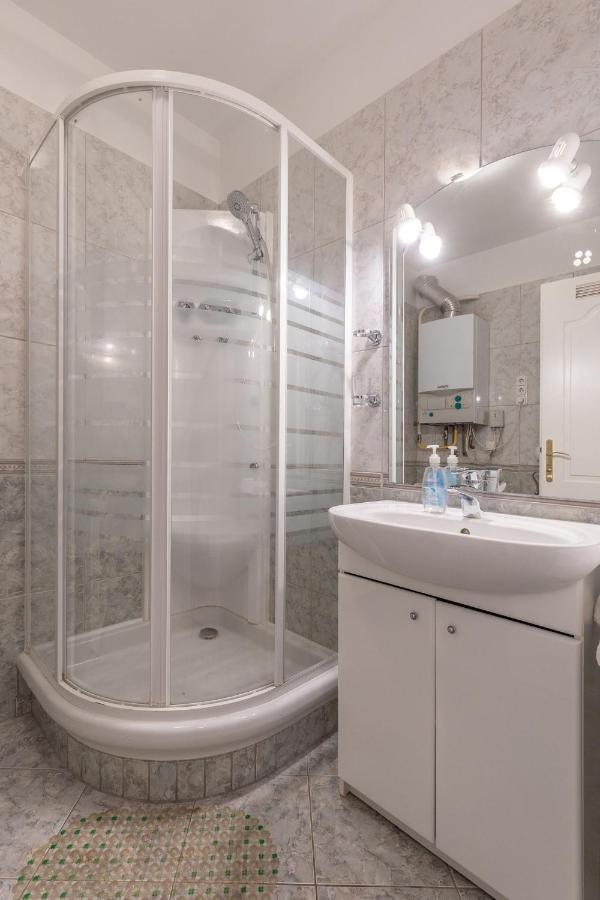 Apartament Kek Hullam Apartman By Bltn Siófok Zewnętrze zdjęcie